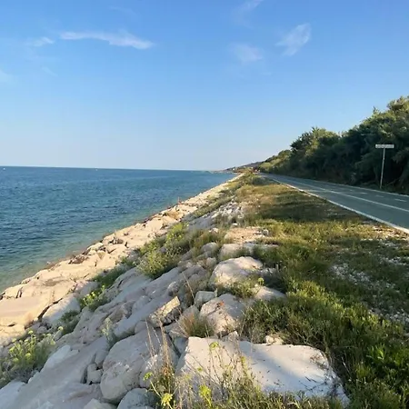 Hide By The Sea Semesterbostad *