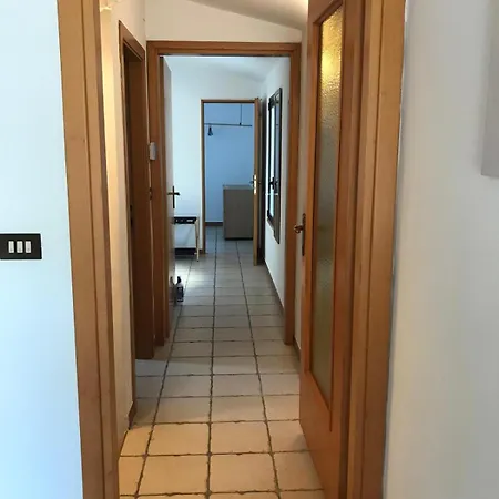 Hide By The Sea * Ortona